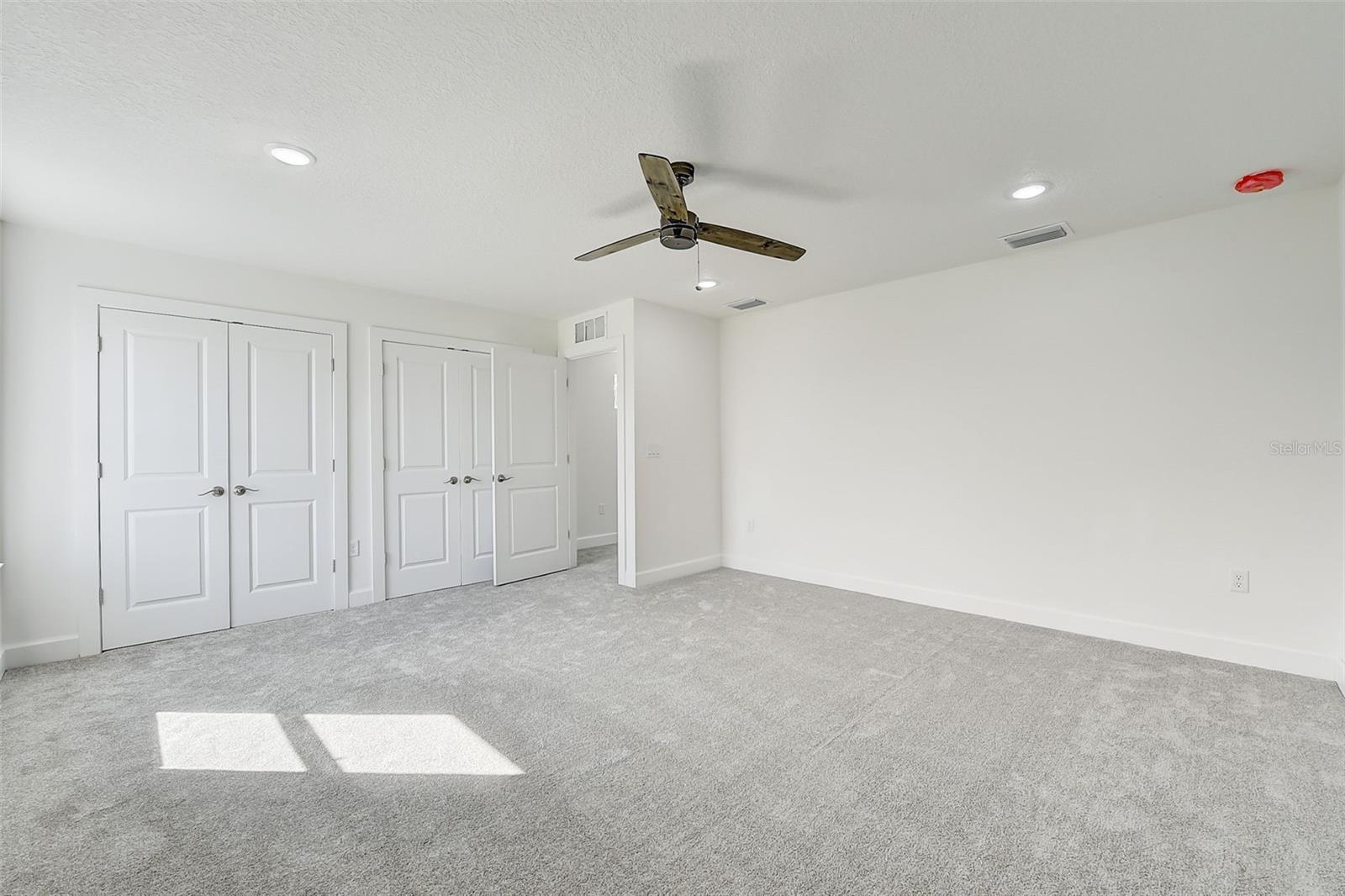 J B & T E WALKERS SUB - Residential