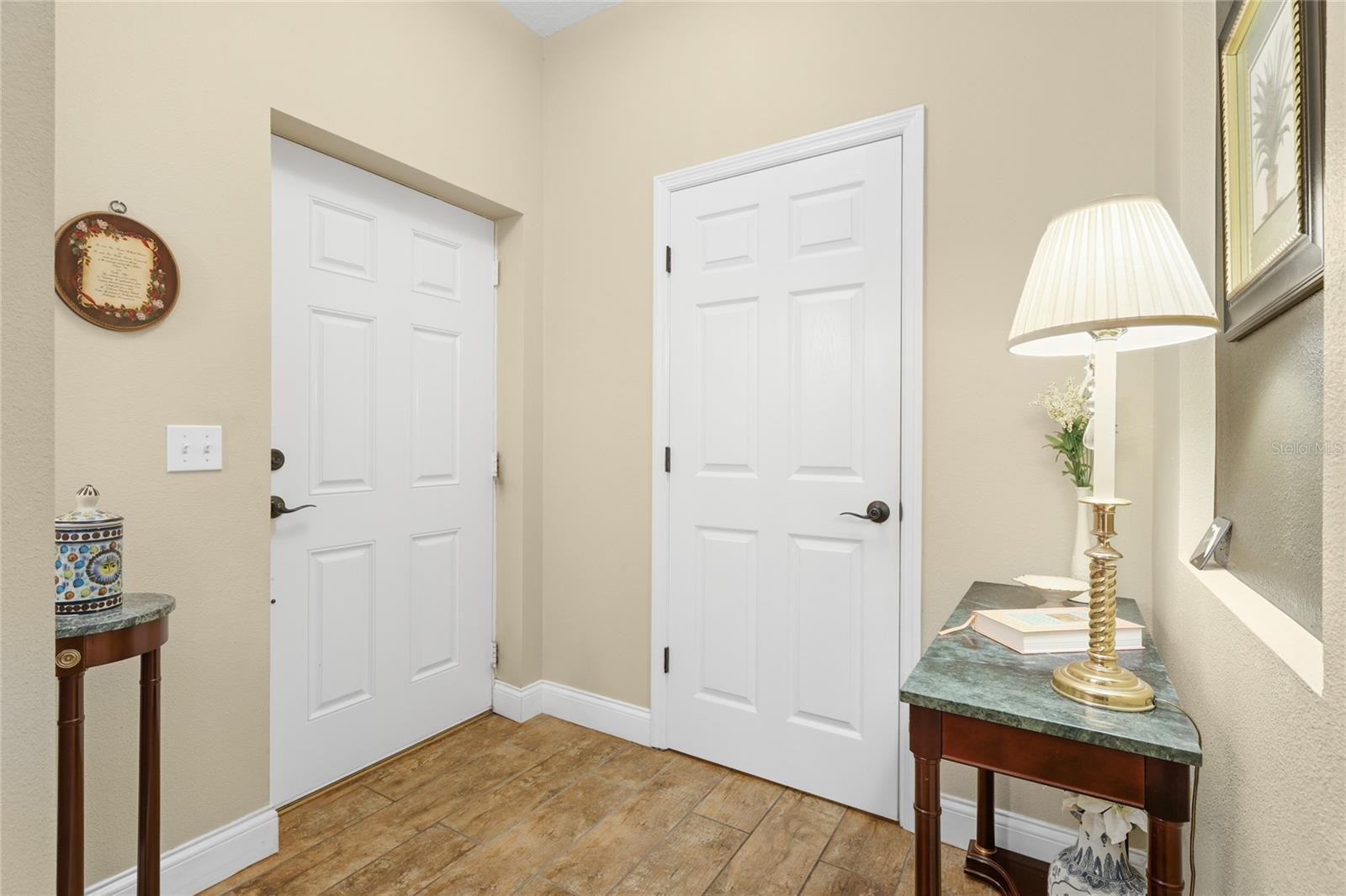 SUMMERFIELD HOLLOW CONDO PH III - Residential