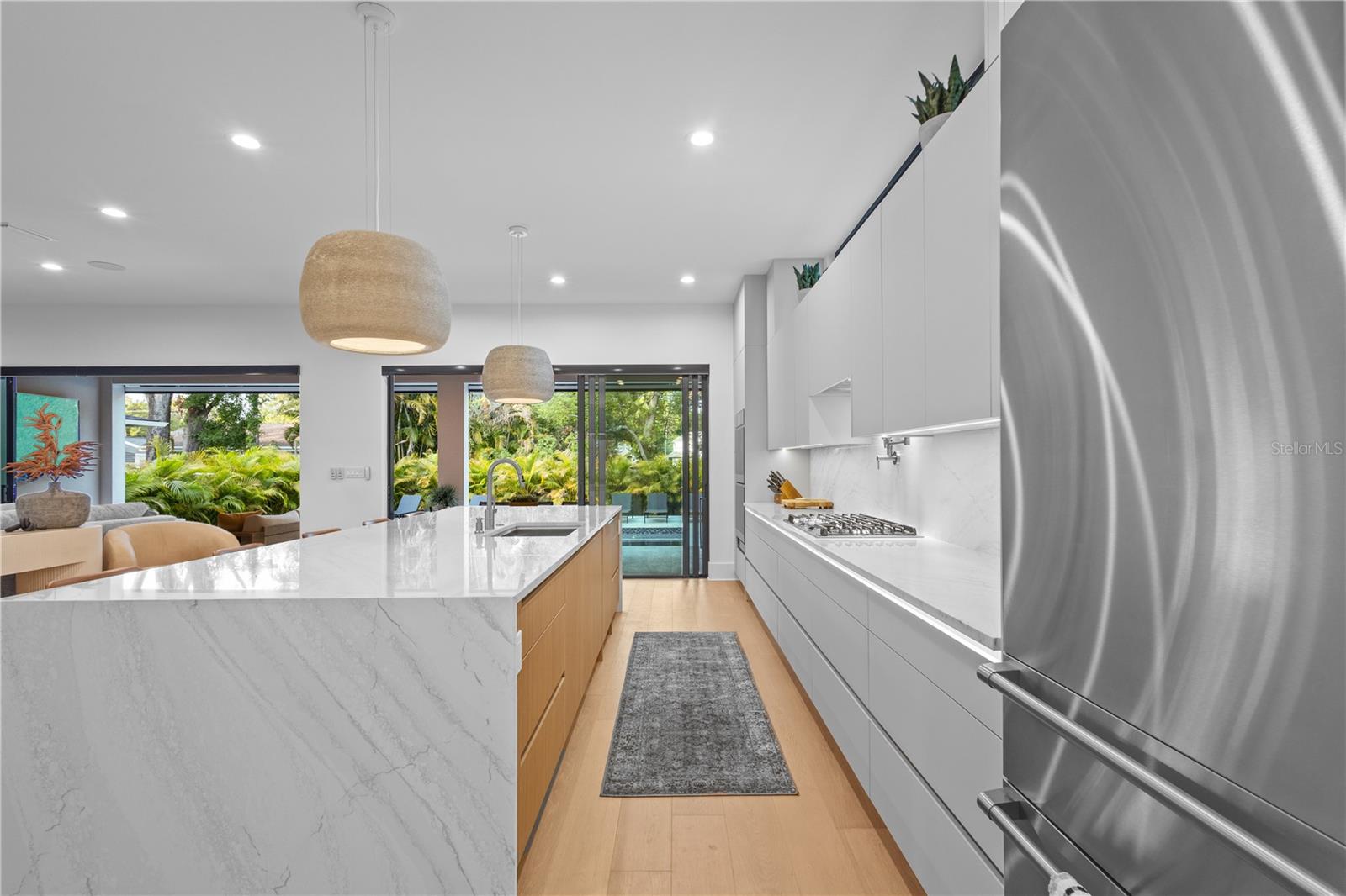 RIVERSIDE NORTH - Residential
