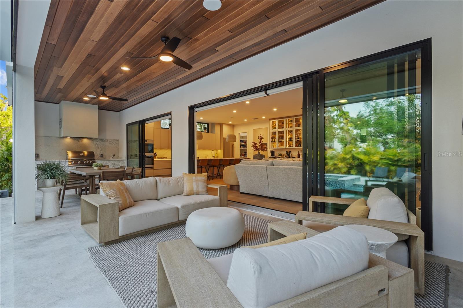 RIVERSIDE NORTH - Residential