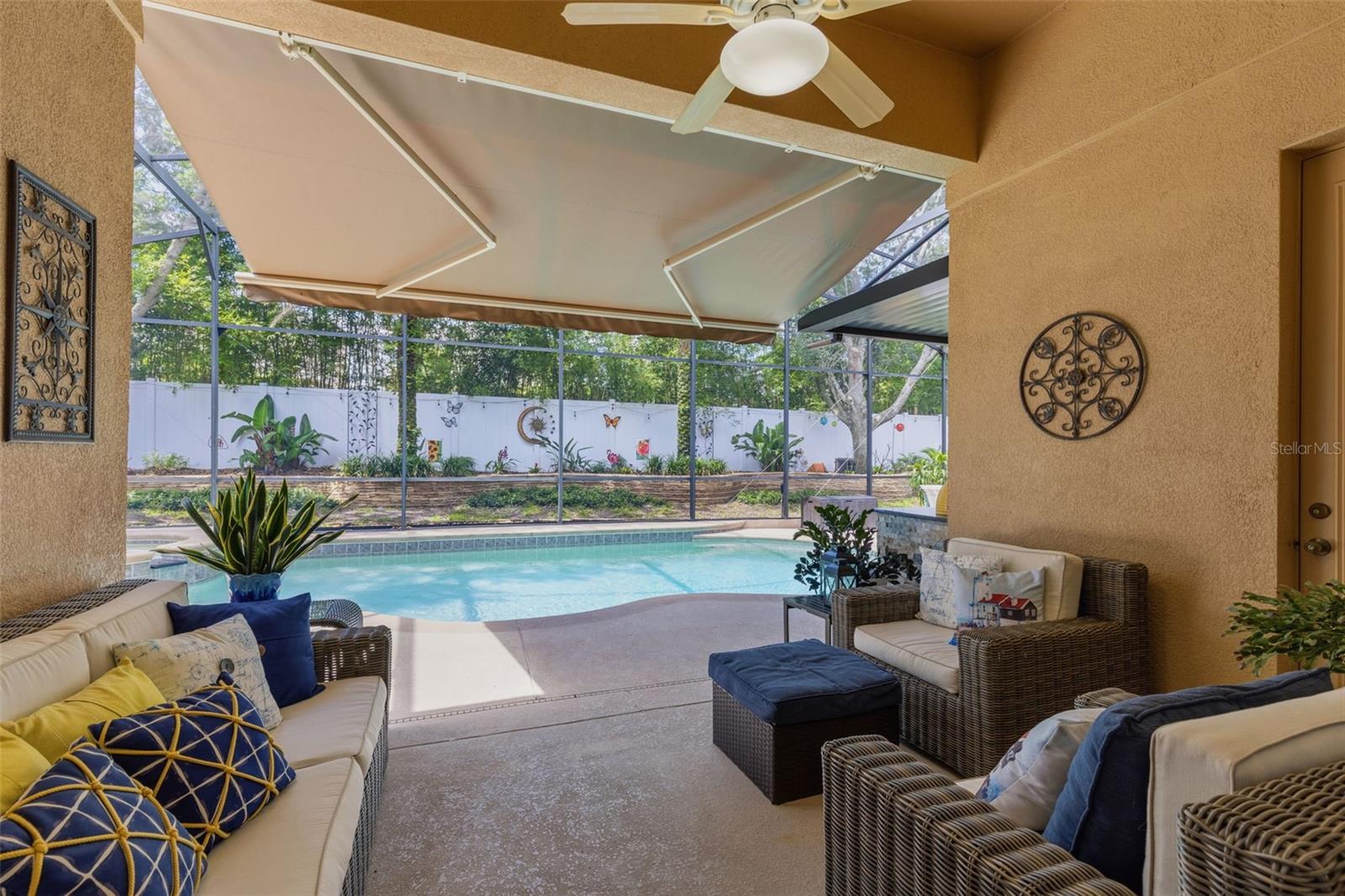 ALEXANDRIA PLACE - Residential