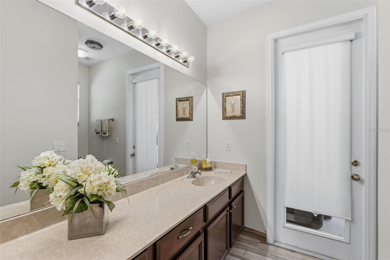 ALEXANDRIA PLACE - Residential