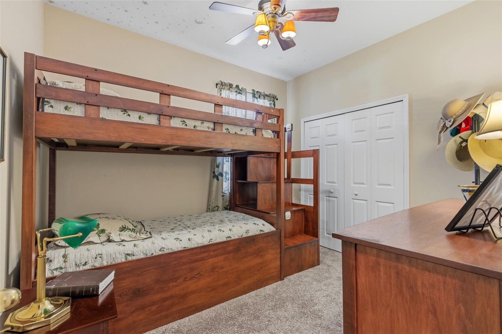 ALEXANDRIA PLACE - Residential