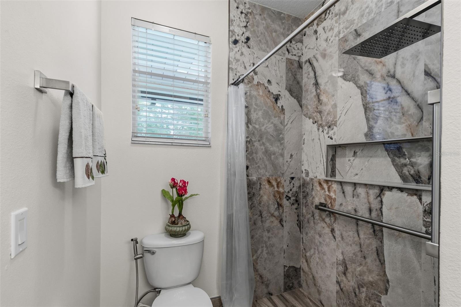 ALEXANDRIA PLACE - Residential