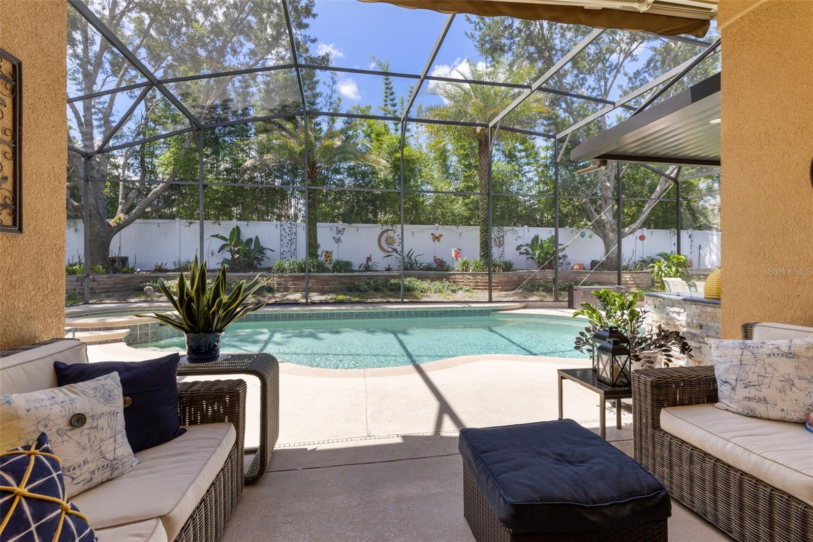 ALEXANDRIA PLACE - Residential