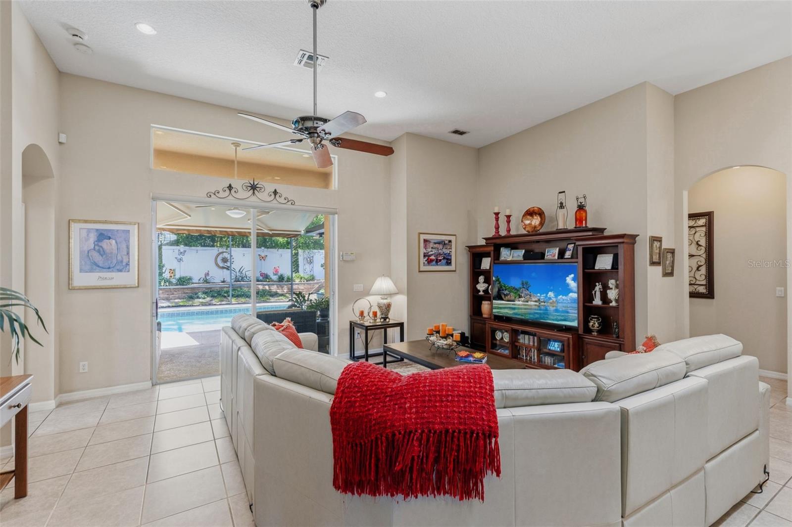 ALEXANDRIA PLACE - Residential