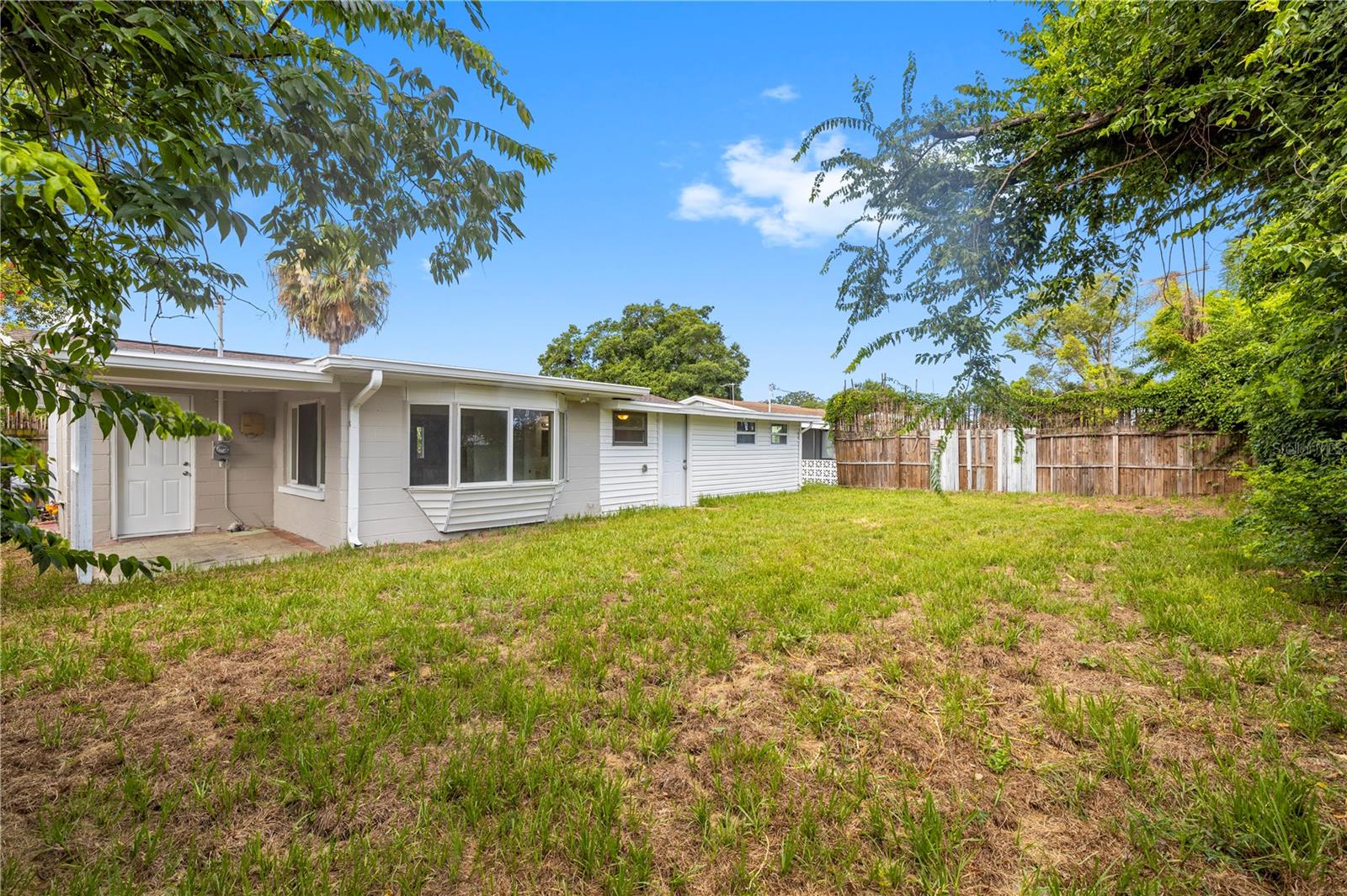 BEACON HILLS - Residential