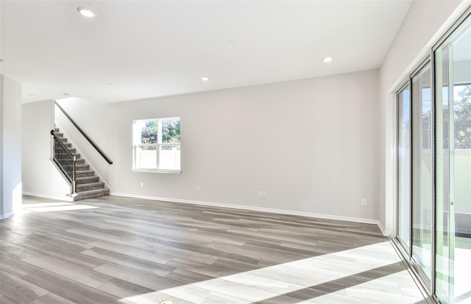 SILVERLAKE PHASE 2 - Residential