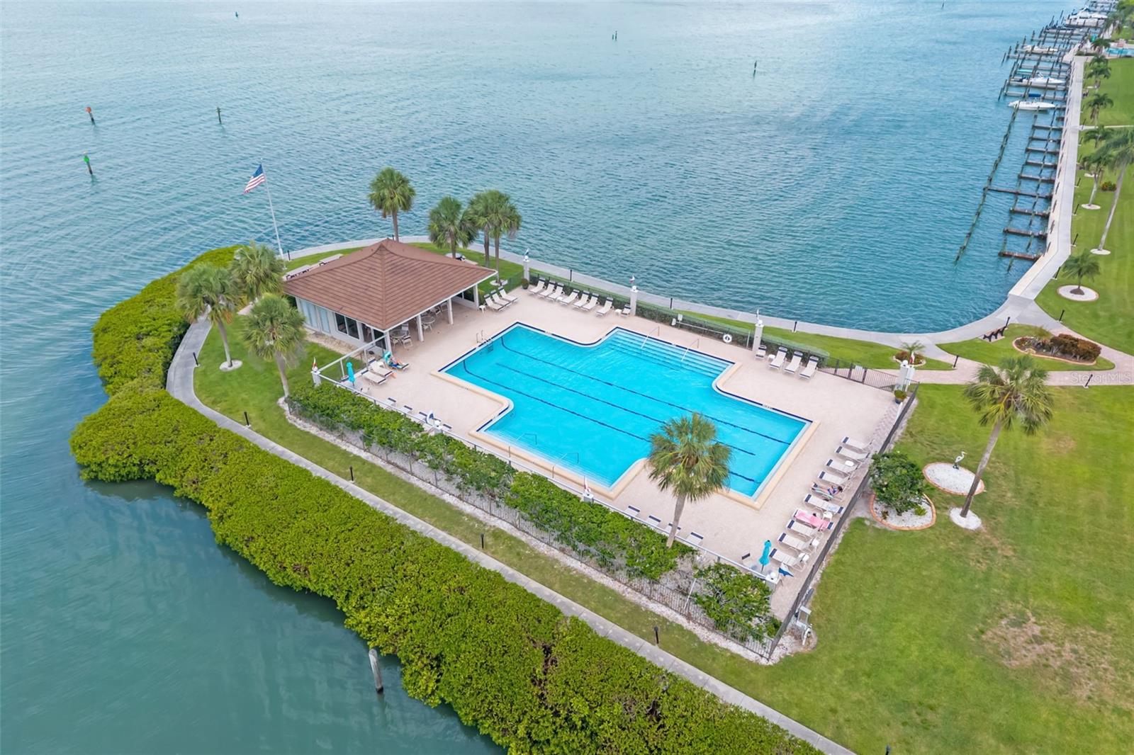 SUNRISE COVE SEC 2 - Residential