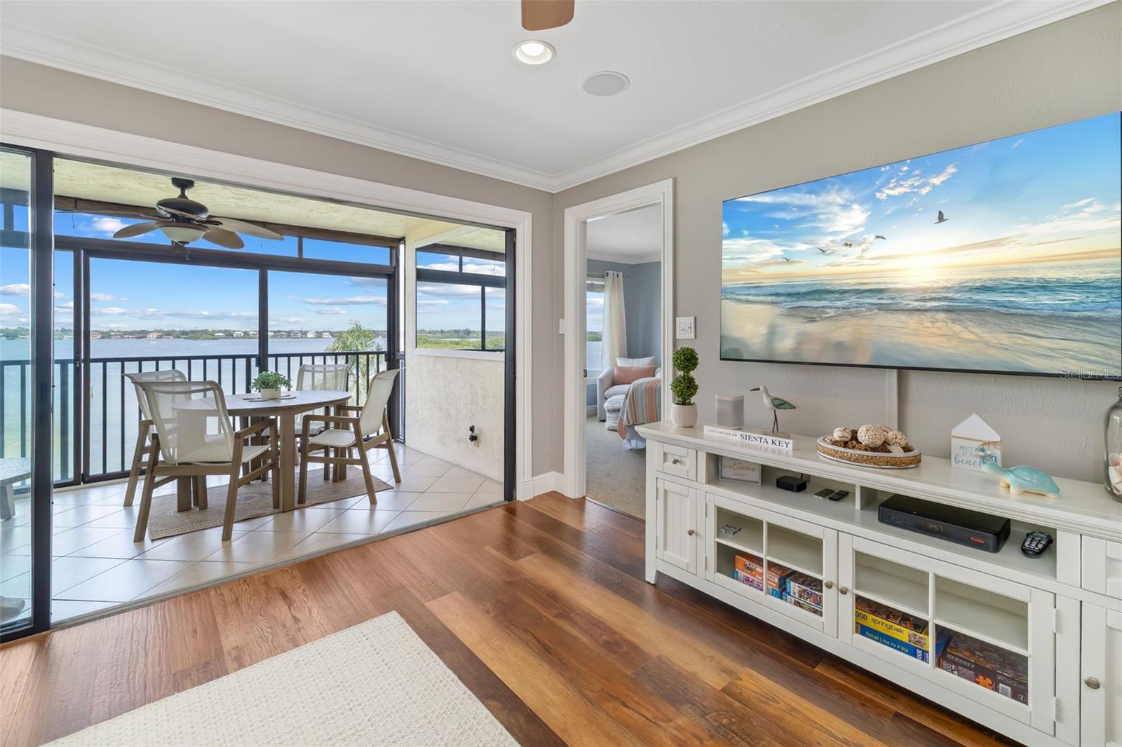 SUNRISE COVE SEC 2 - Residential