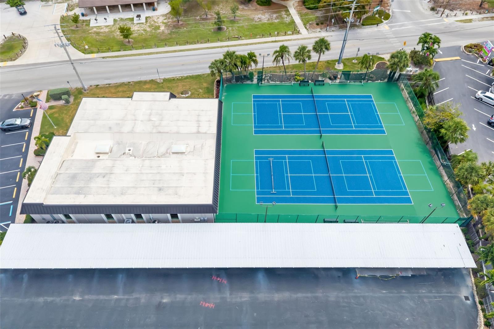 SUNRISE COVE SEC 2 - Residential