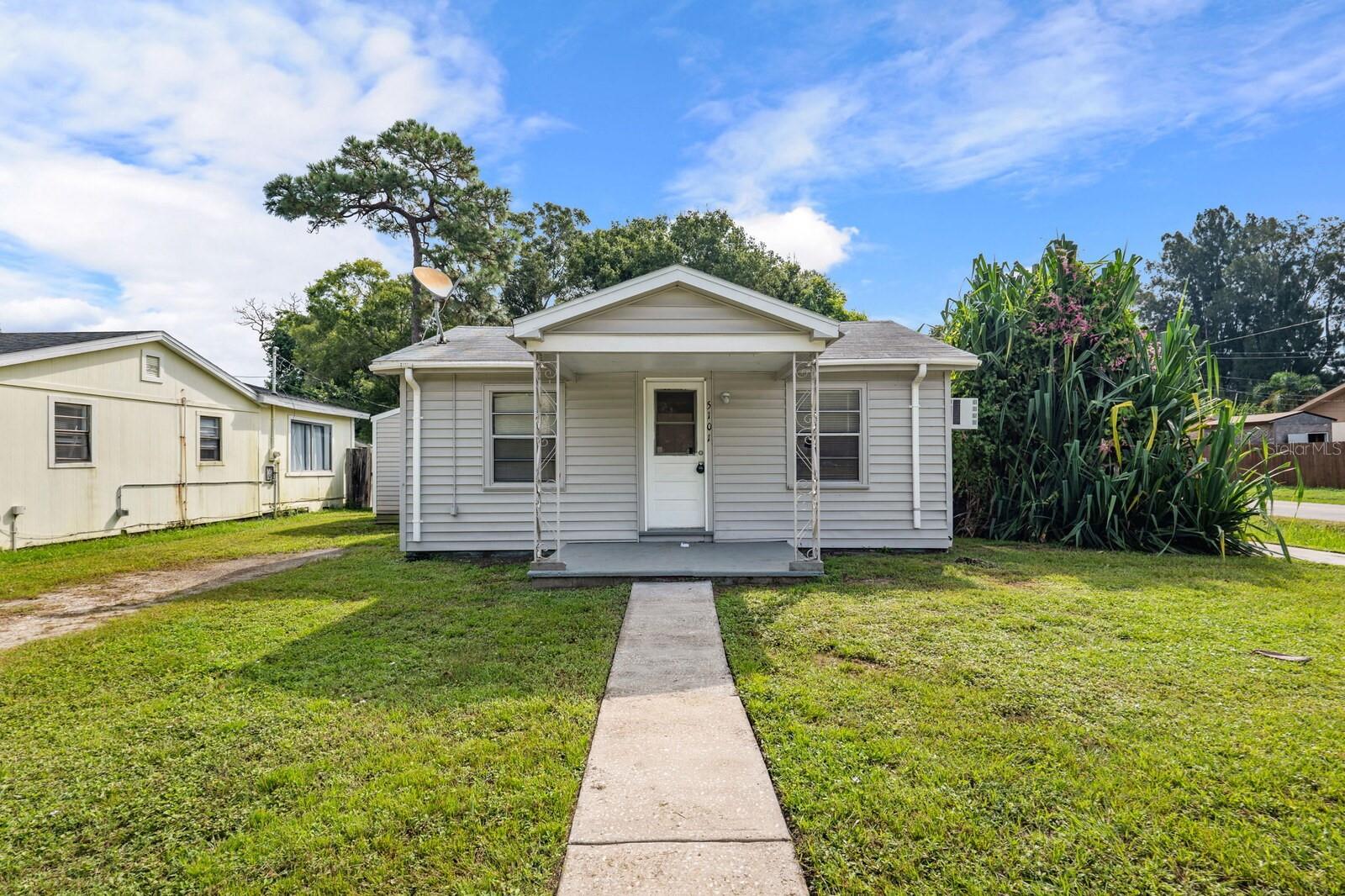 LELLMAN HEIGHTS 1ST SEC - Residential Income