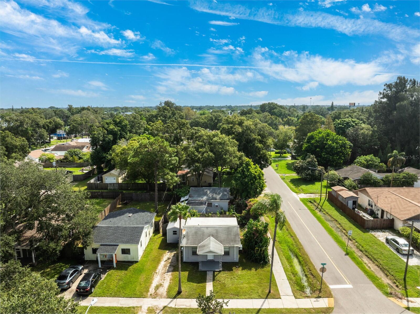 LELLMAN HEIGHTS 1ST SEC - Residential Income