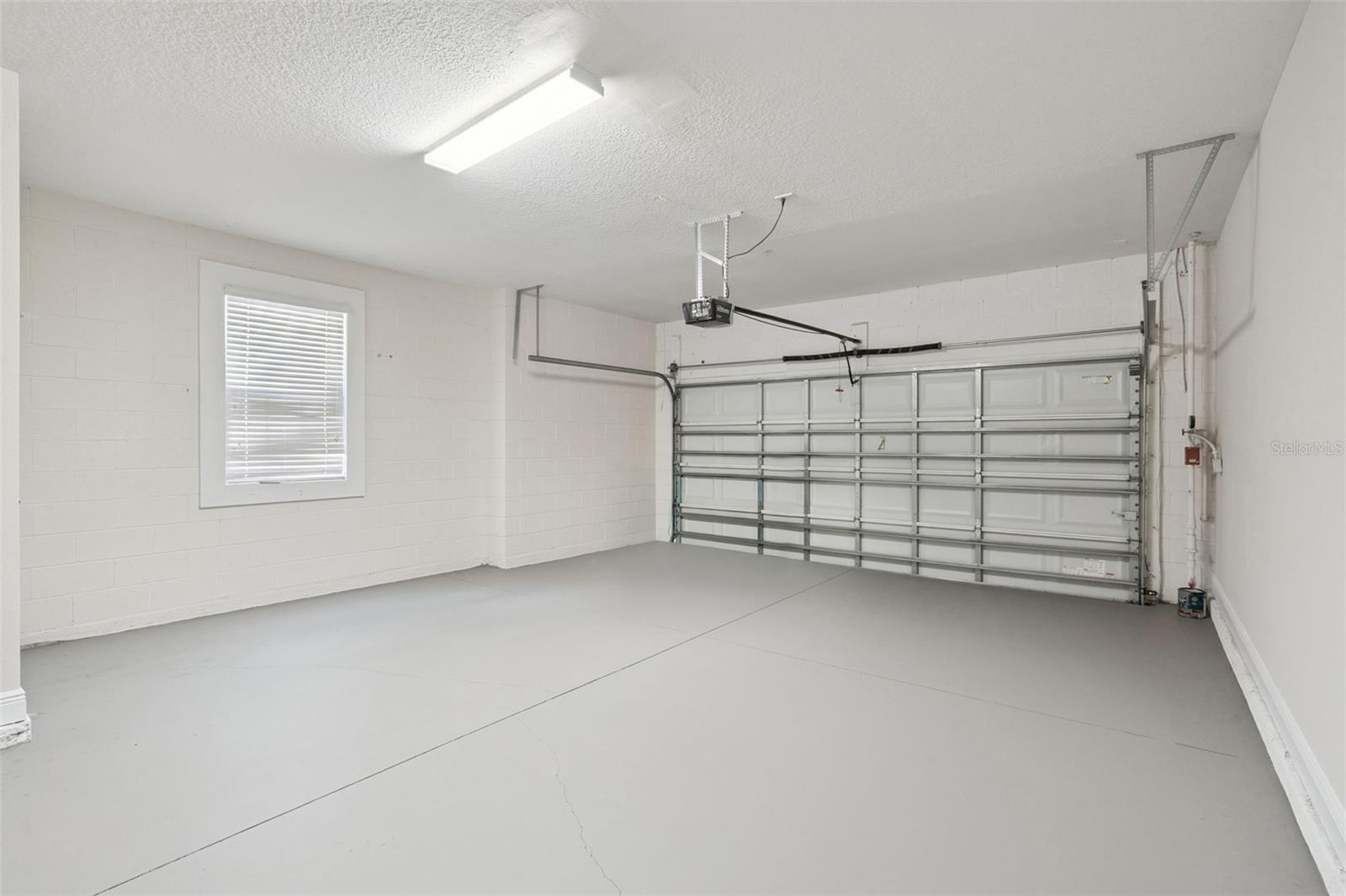 FOUNTAIN PARKE AT LAKE MARY PH 2 - Residential