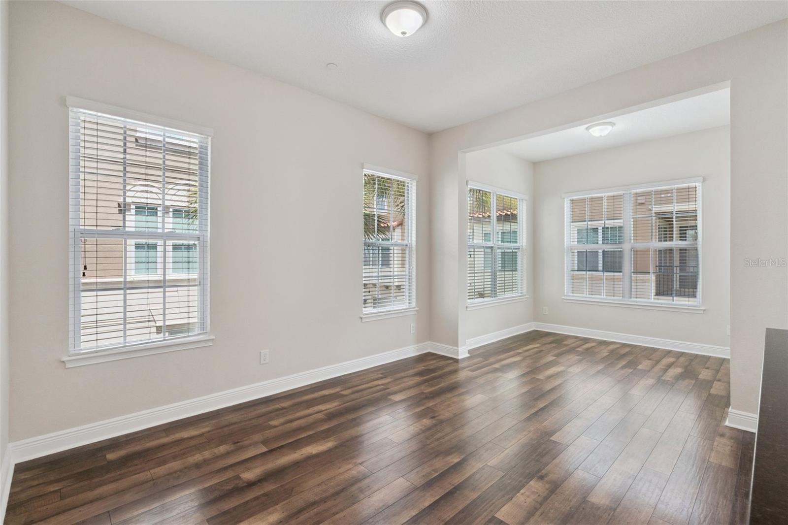 FOUNTAIN PARKE AT LAKE MARY PH 2 - Residential