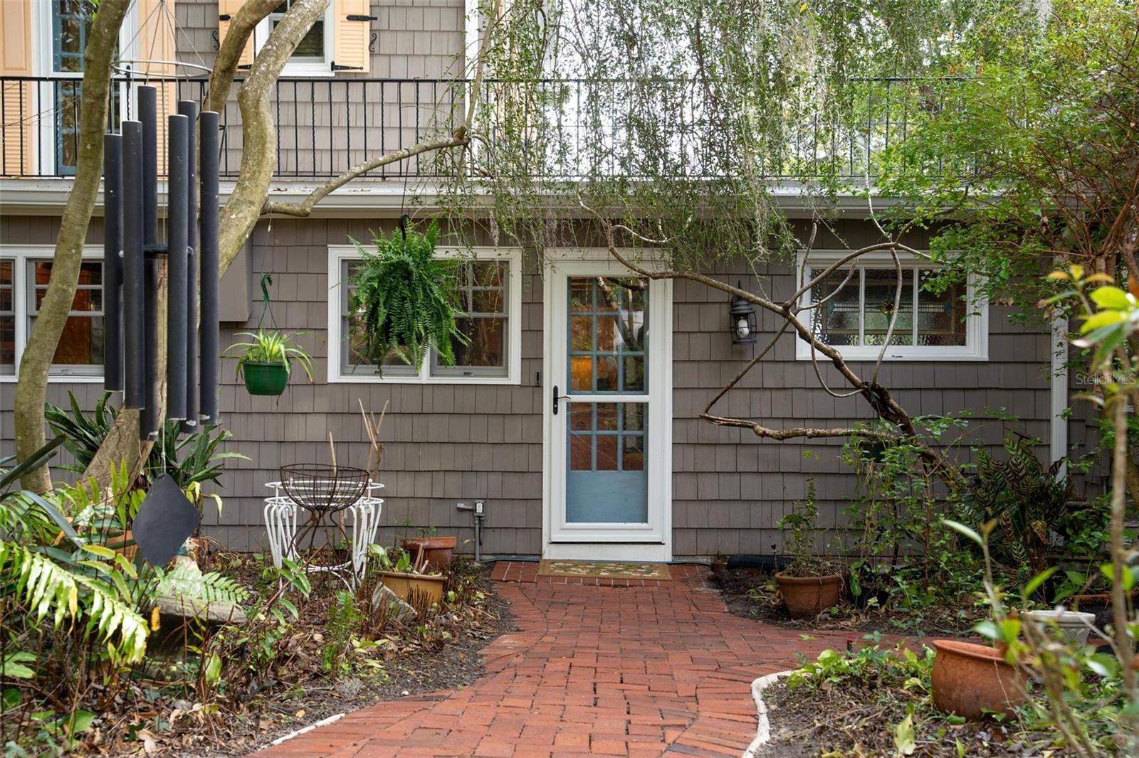 MOUNT DORA GARDNERS - Residential
