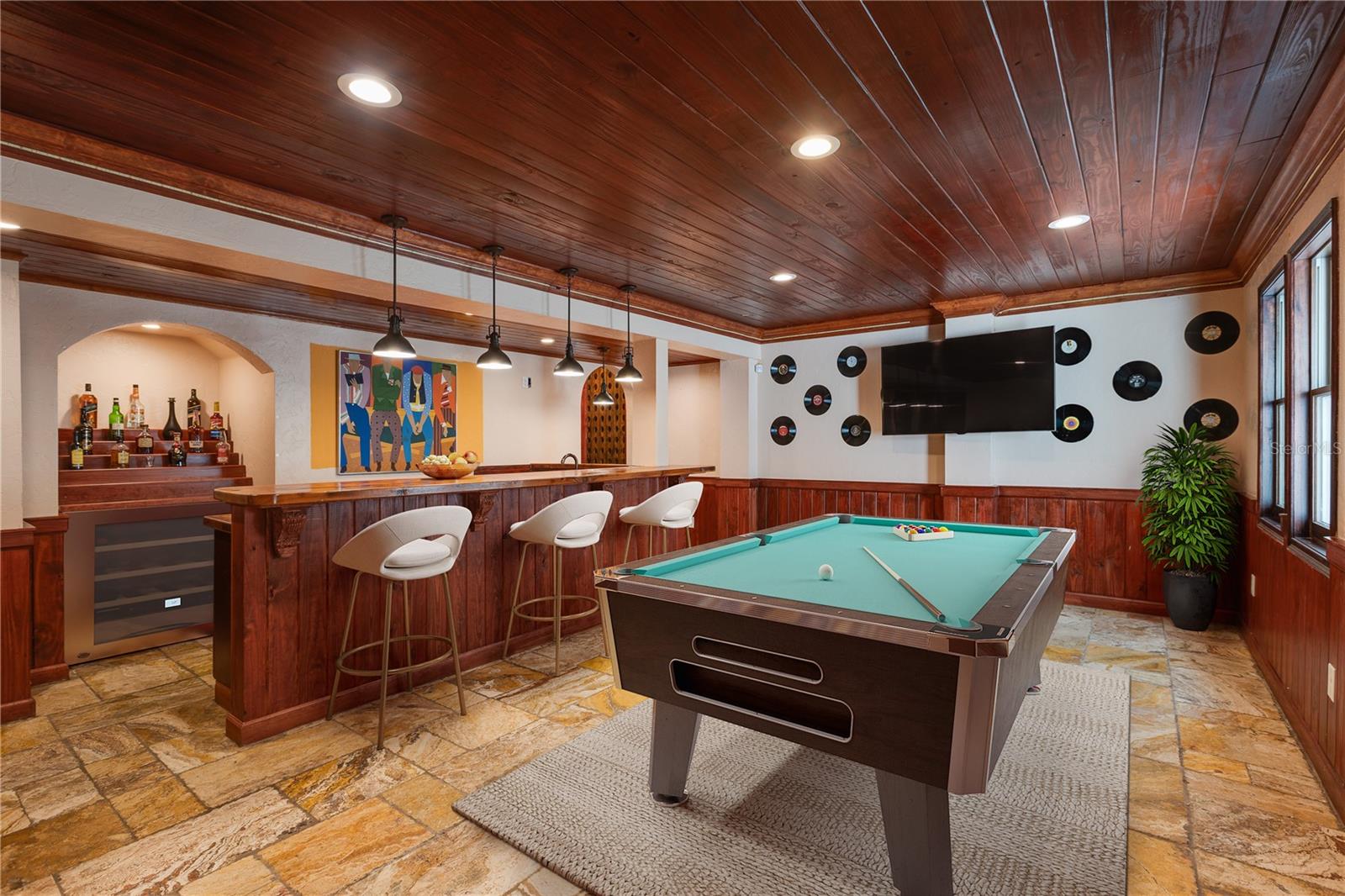 MOUNT DORA GARDNERS - Residential
