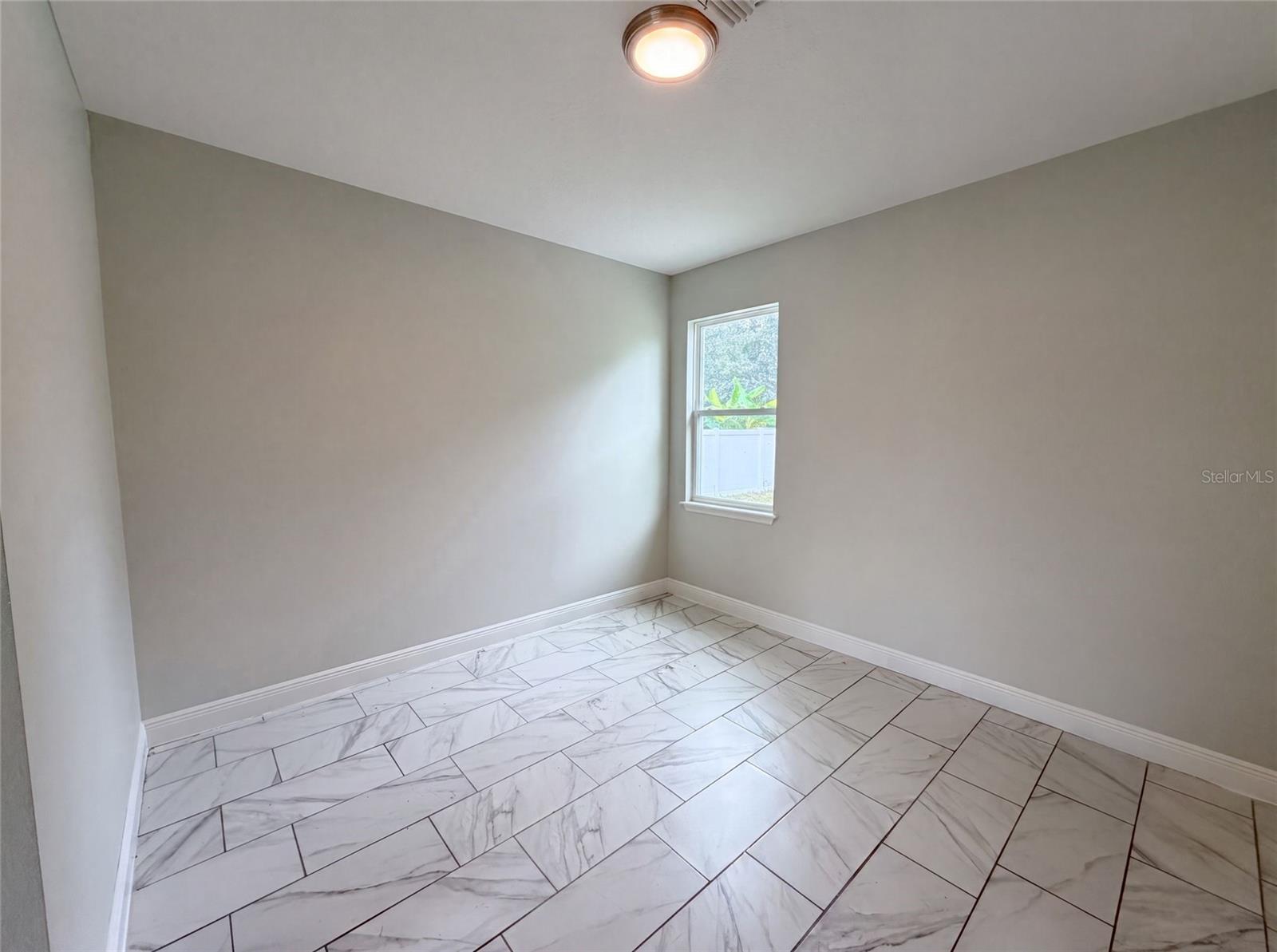 DELTONA LAKES UNIT 07 - Residential