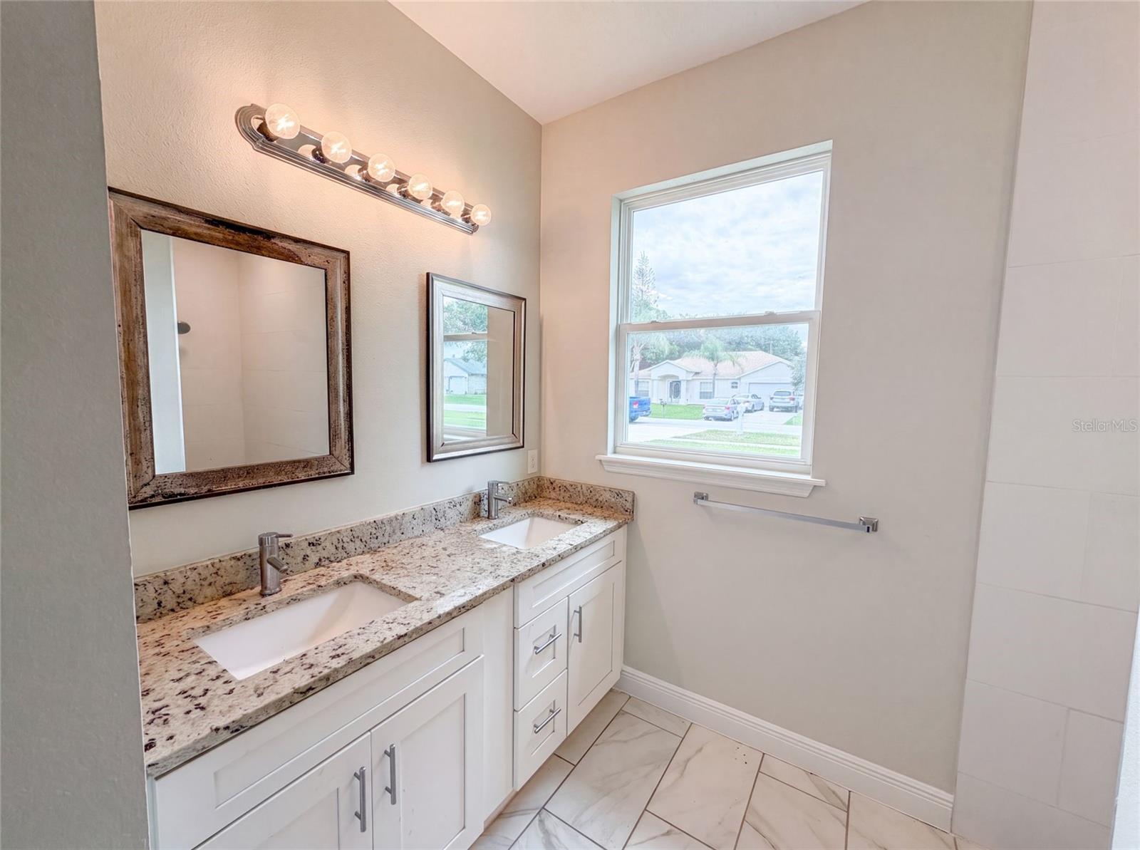DELTONA LAKES UNIT 07 - Residential
