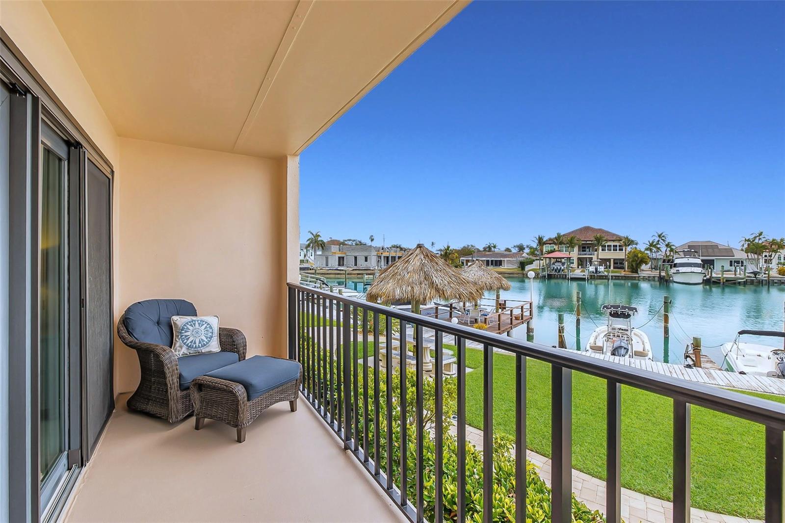 51 ISLAND WAY CONDO - Residential