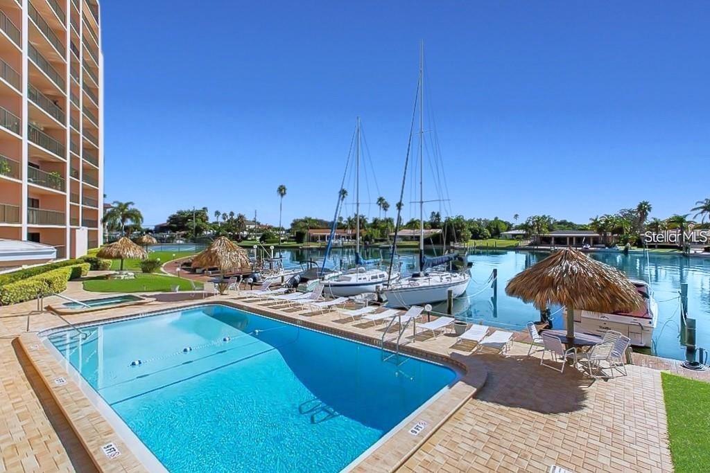 51 ISLAND WAY CONDO - Residential