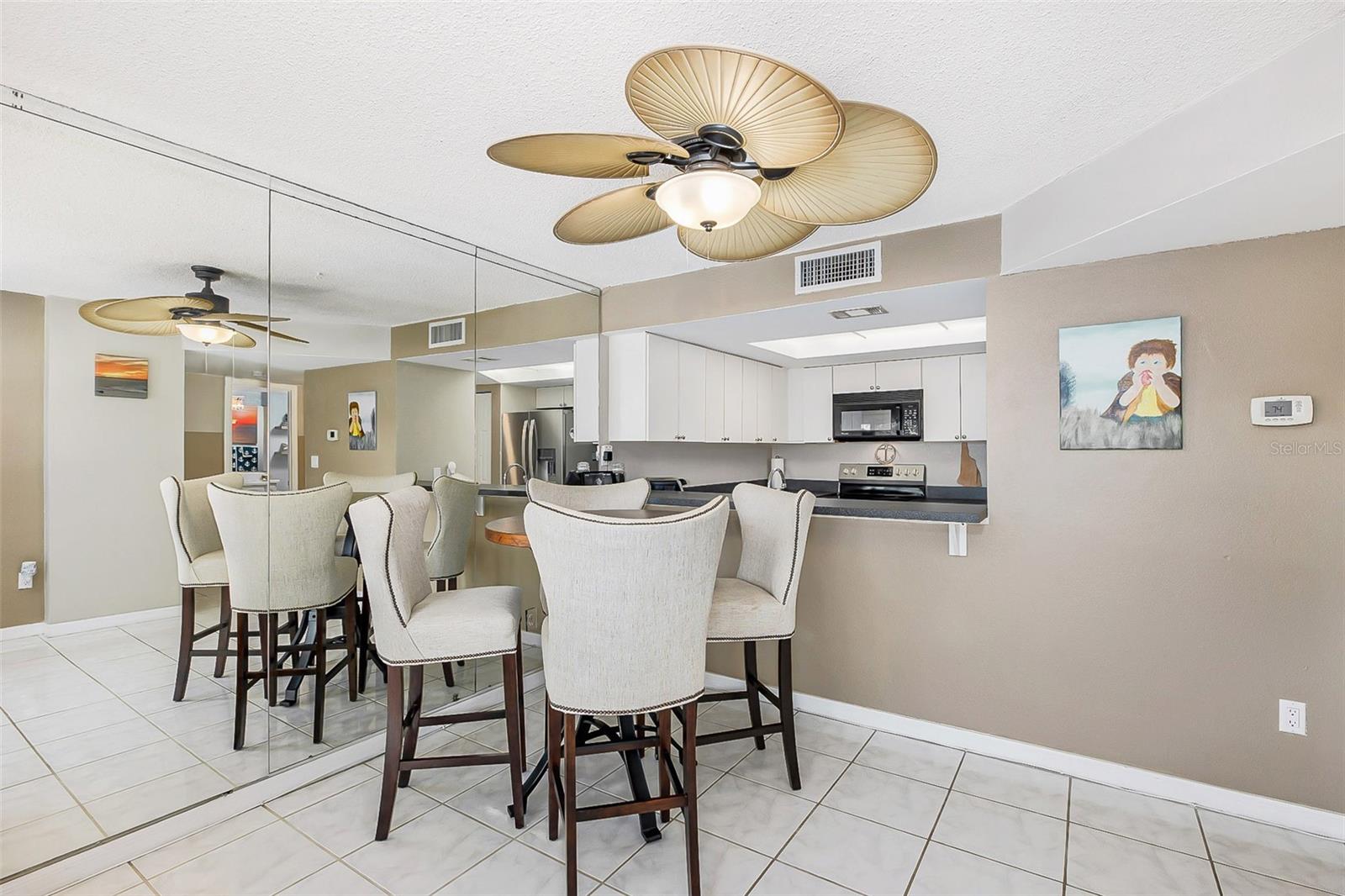 51 ISLAND WAY CONDO - Residential