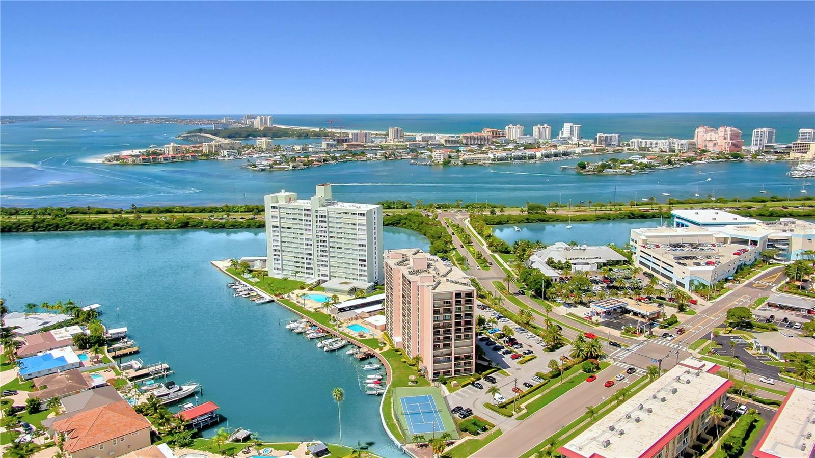 51 ISLAND WAY CONDO - Residential