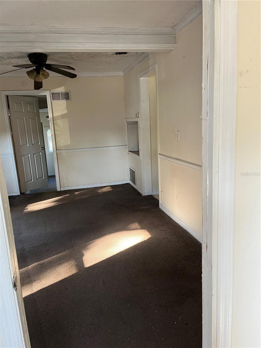 BACK BAY MANOR 3 - Residential