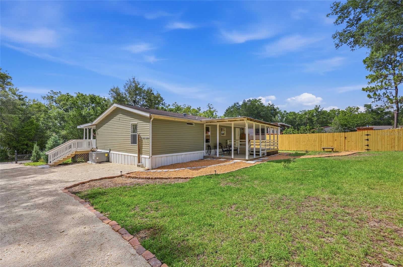 WILLISTON HYLNDS GOLF & C CLUB ESTATE - Residential
