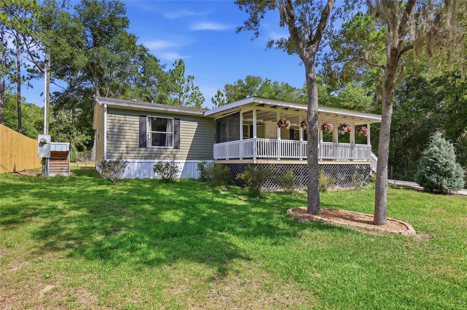 WILLISTON HYLNDS GOLF & C CLUB ESTATE - Residential