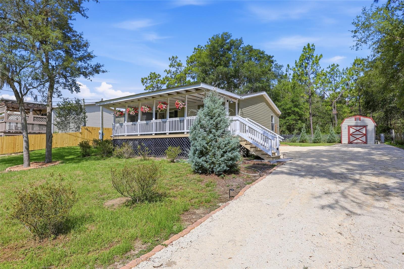 WILLISTON HYLNDS GOLF & C CLUB ESTATE - Residential