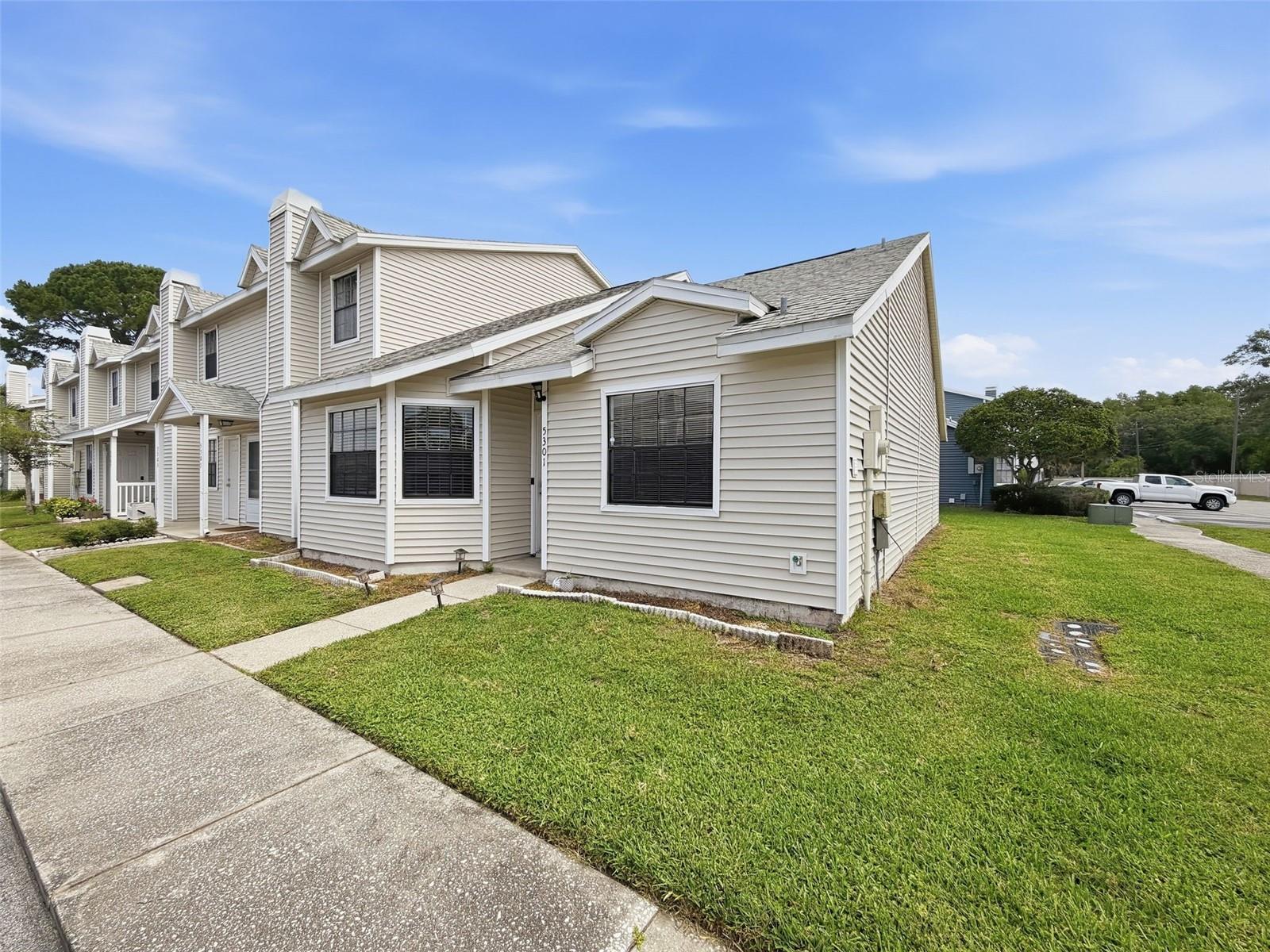 HAMPTON PARK TWNHMS UN 3 - Residential