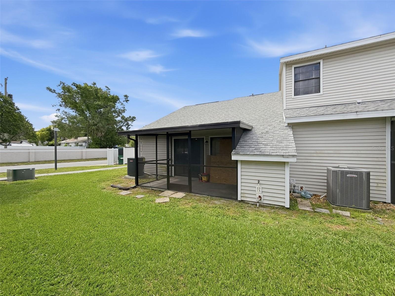HAMPTON PARK TWNHMS UN 3 - Residential