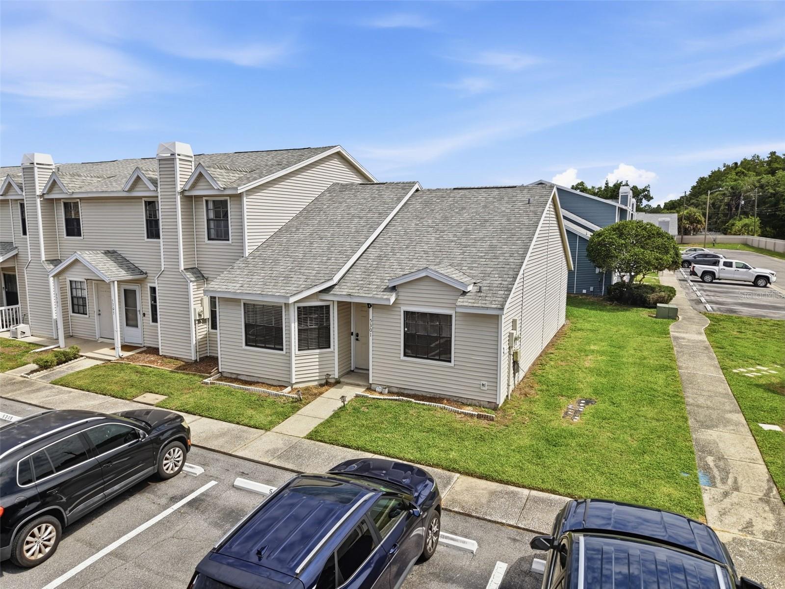 HAMPTON PARK TWNHMS UN 3 - Residential