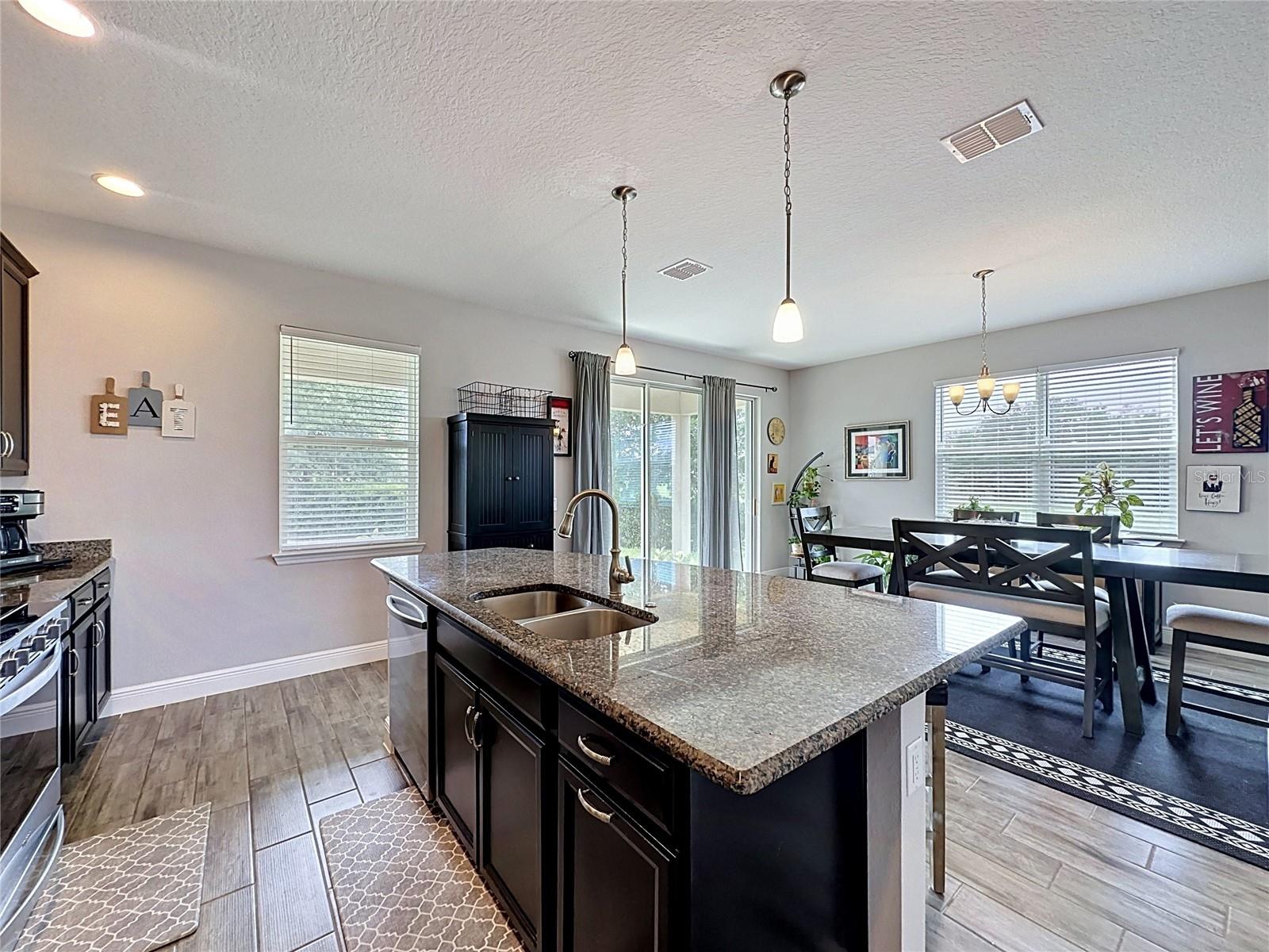 CHELSEA PK/WEST HAVEN - Residential