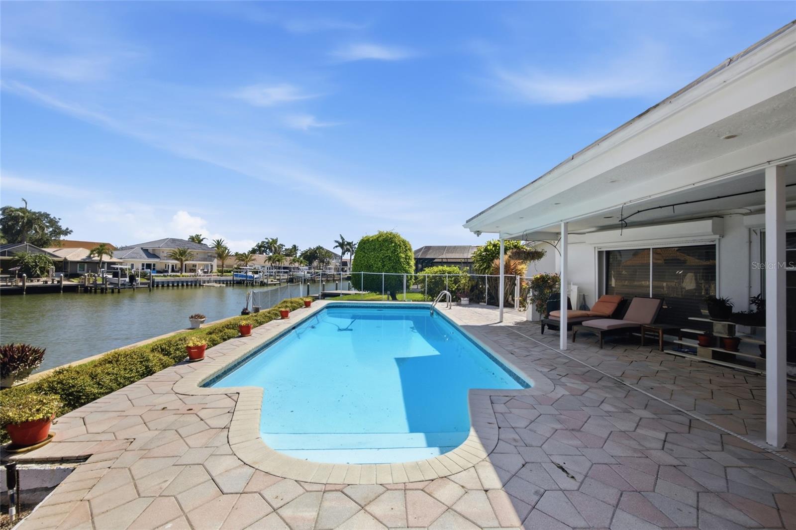 BAYWAY ISLES - Residential