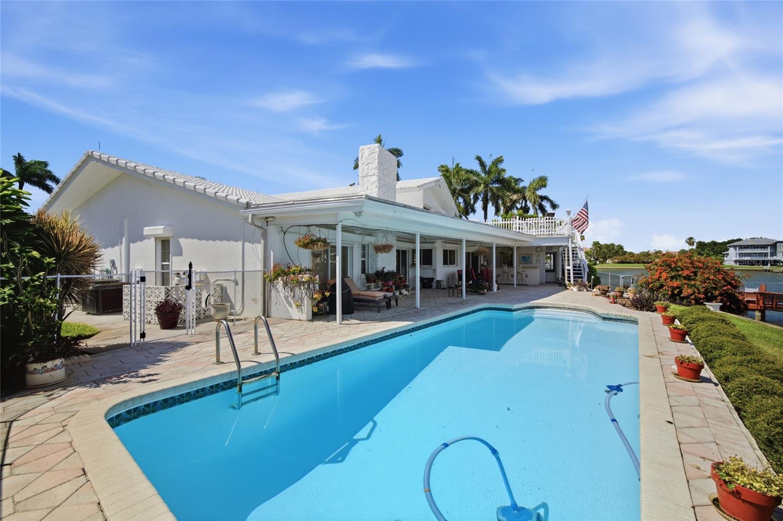 BAYWAY ISLES - Residential