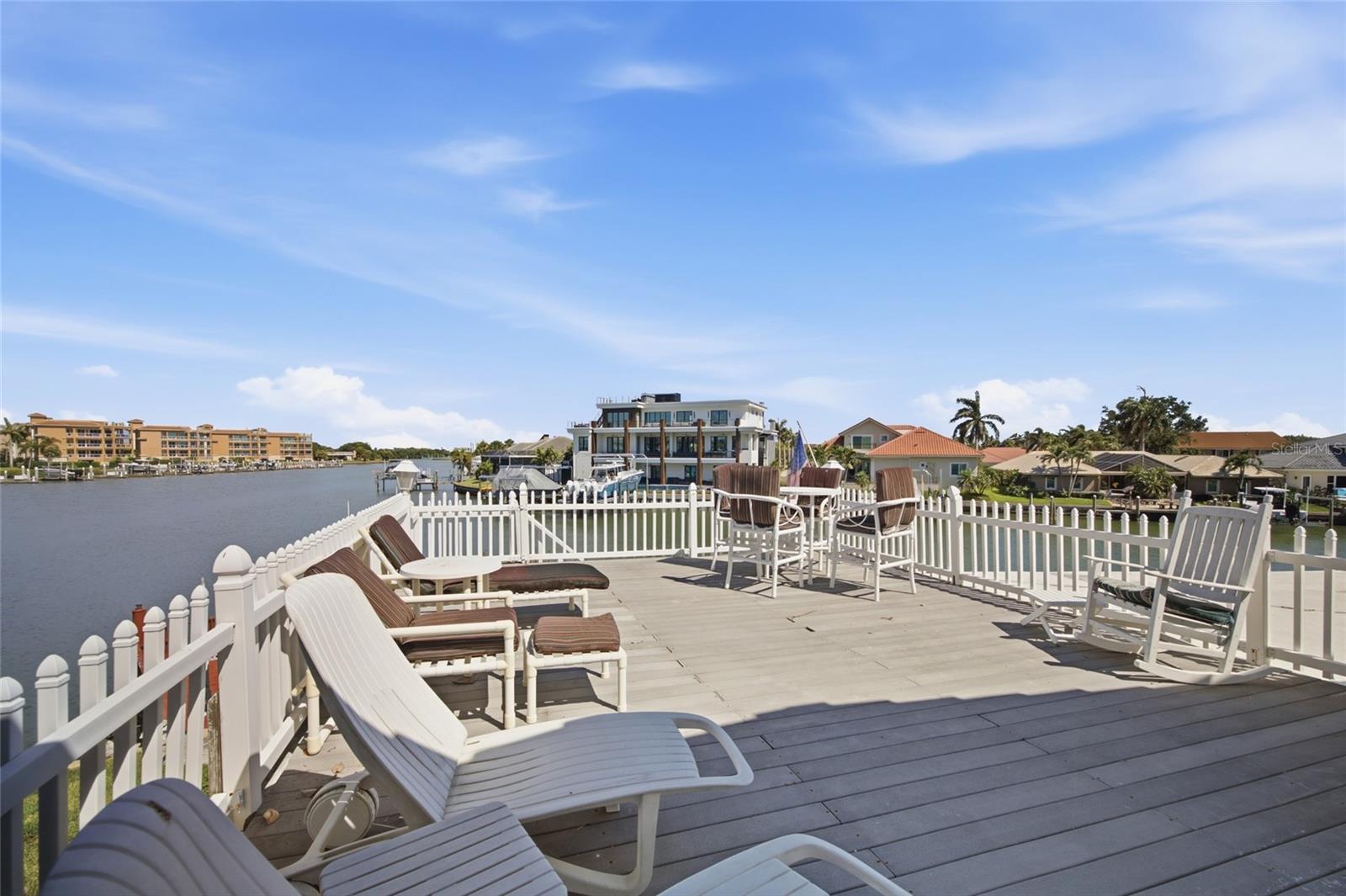 BAYWAY ISLES - Residential