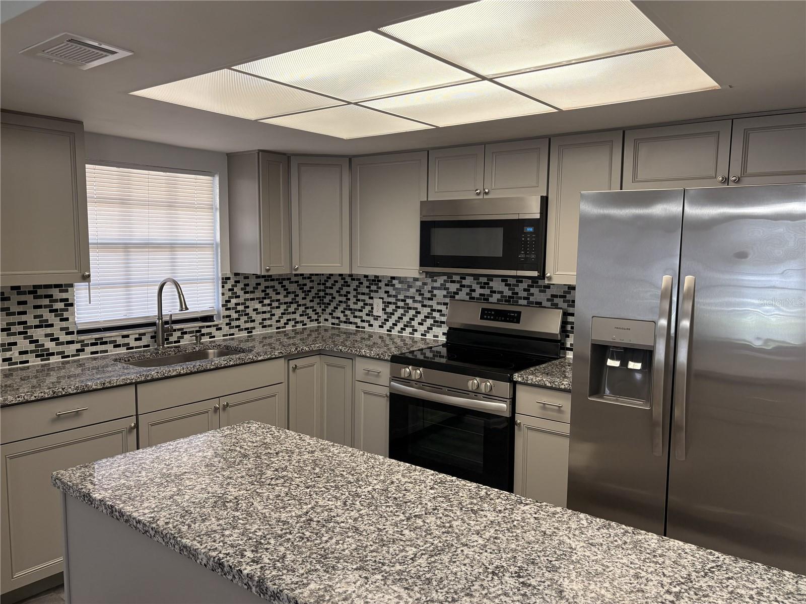 ASHFORD GREEN CONDO - Residential