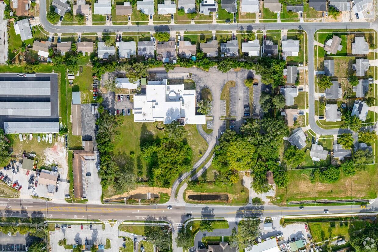 TAMPA & TARPON SPGS LAND CO - Commercial Sale