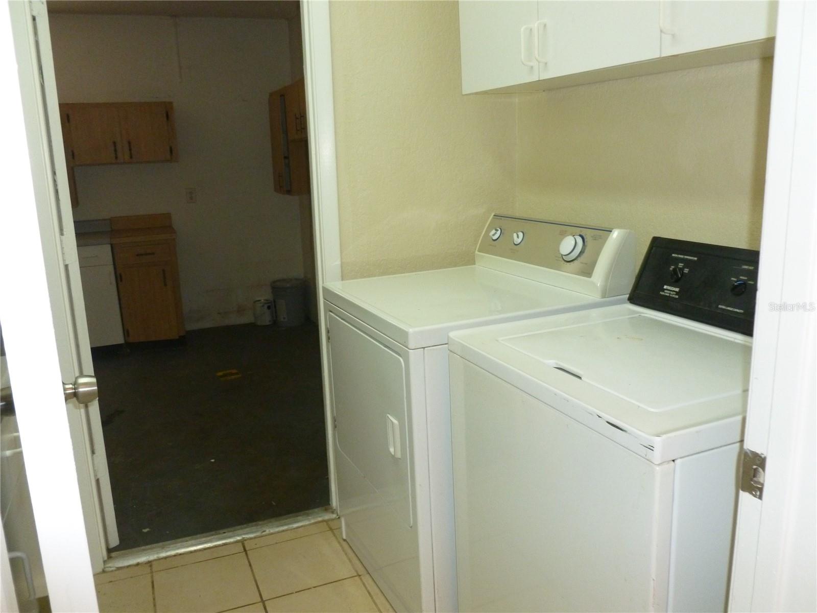 SPRING HILL - Residential Lease