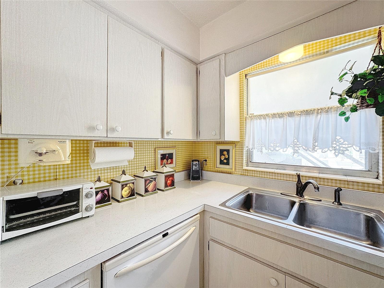 BRISTOL NORTH - Residential