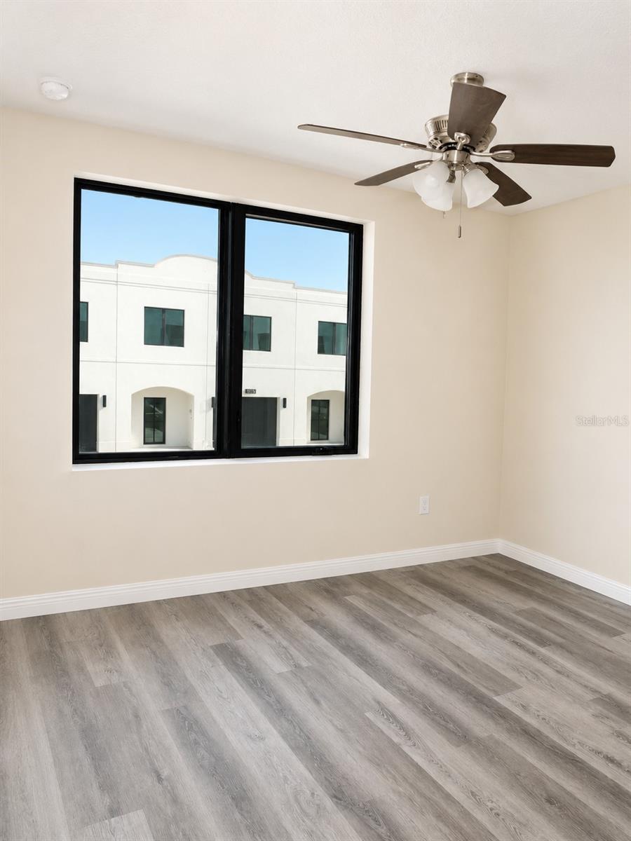 GARDENS/DIANA NORTH BLDG 2 - Residential