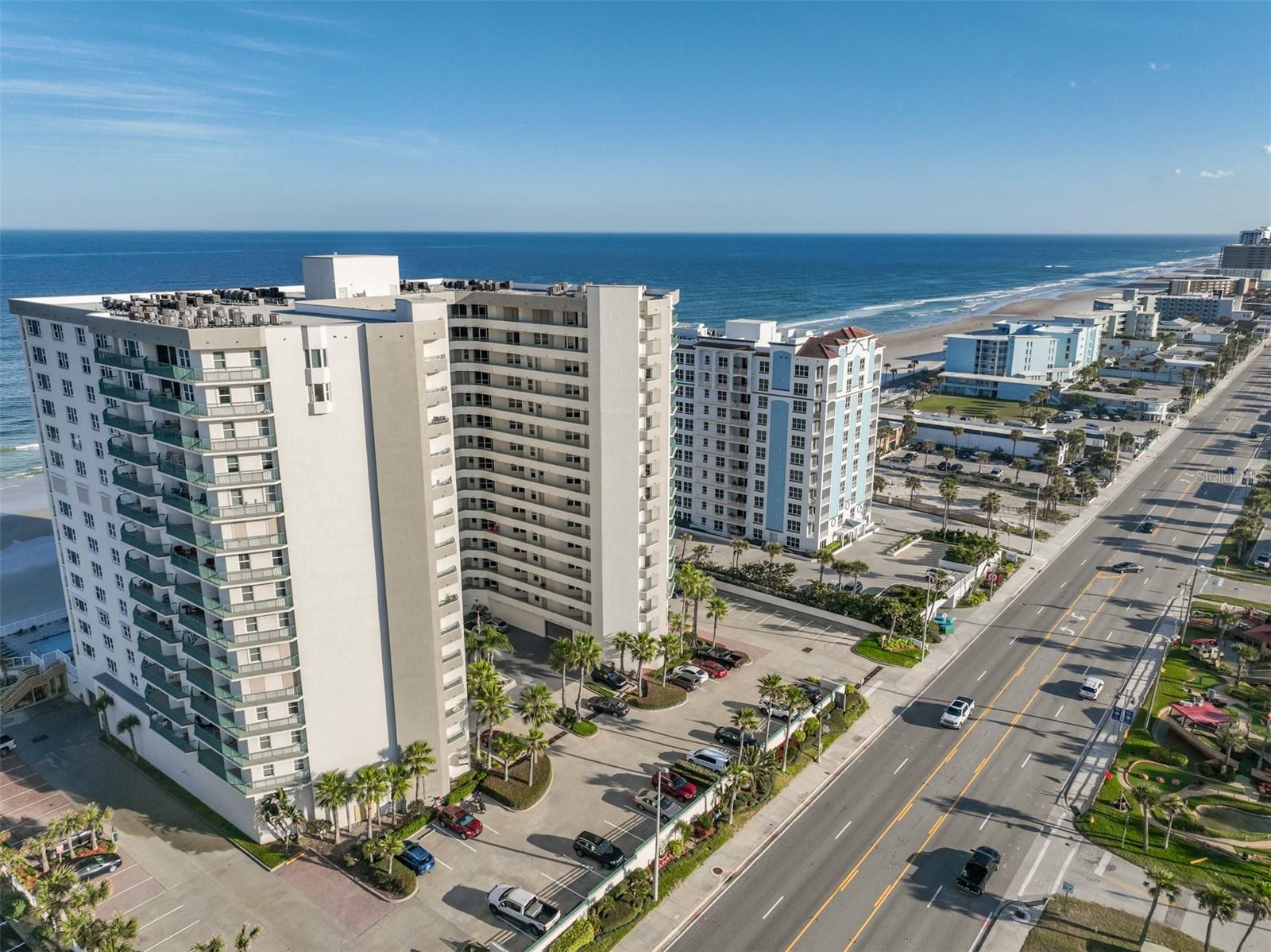TOWERS GRANDE CONDO - Residential
