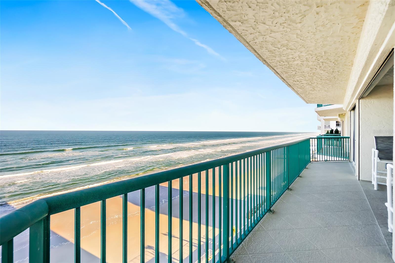 TOWERS GRANDE CONDO - Residential
