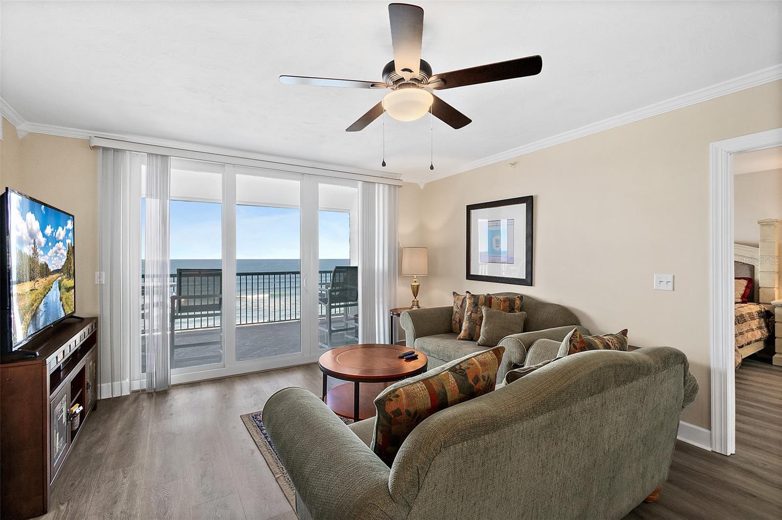 TOWERS GRANDE CONDO - Residential