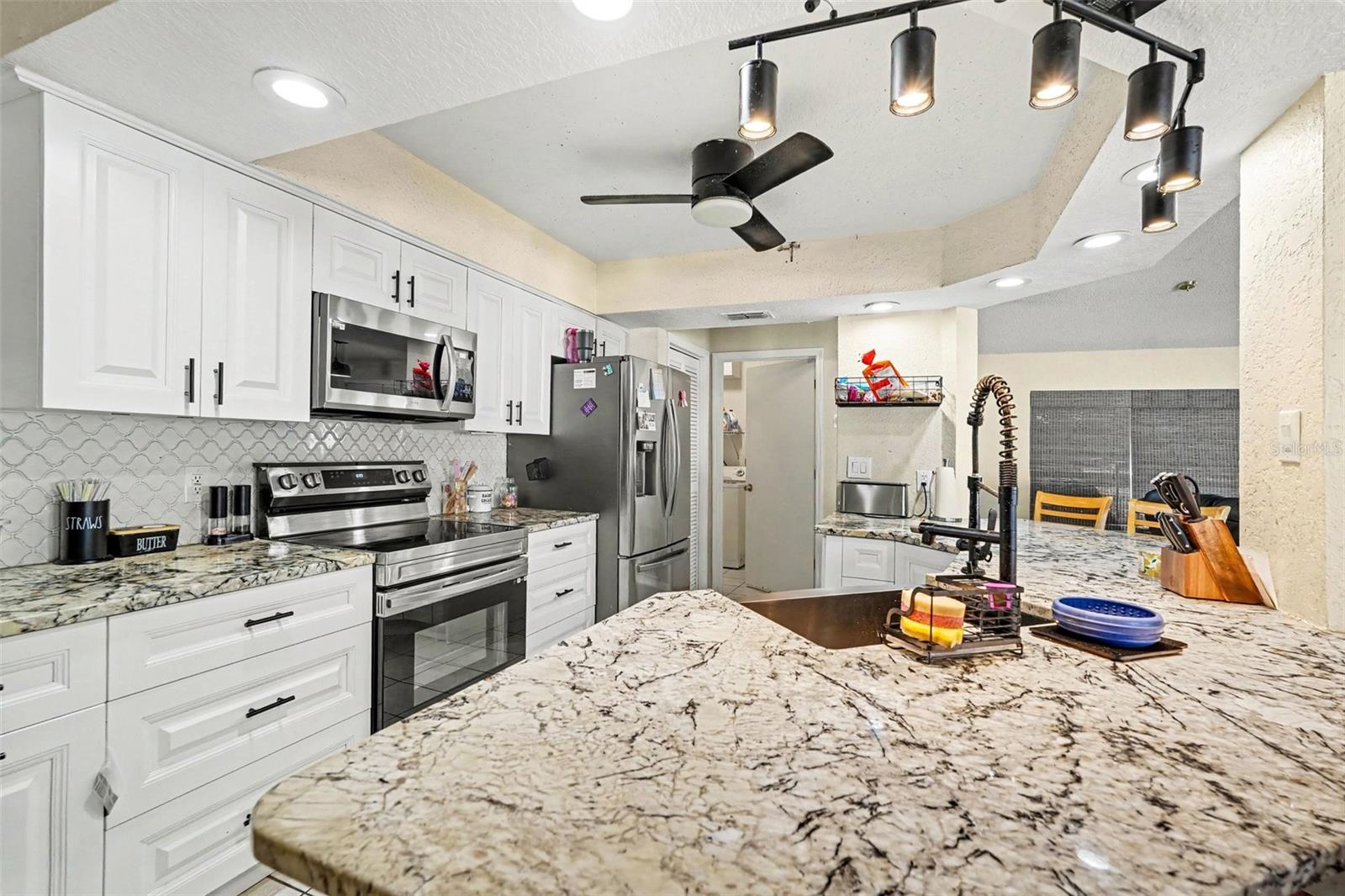 SPRING HILL UNIT 16 - Residential