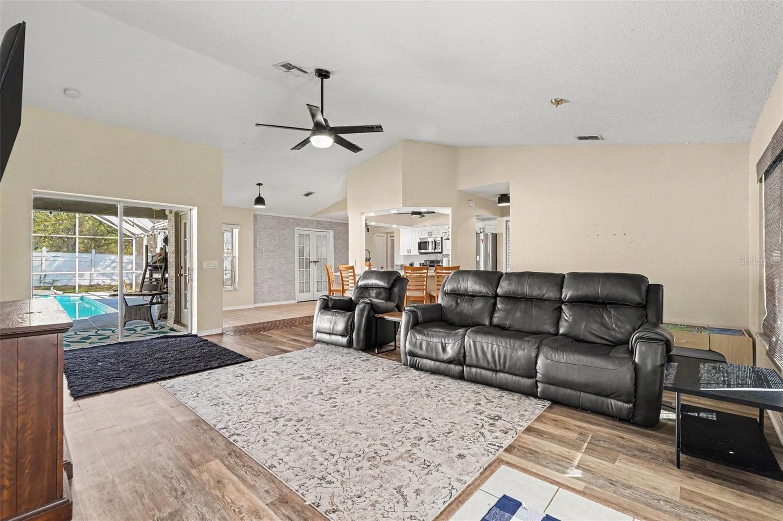SPRING HILL UNIT 16 - Residential