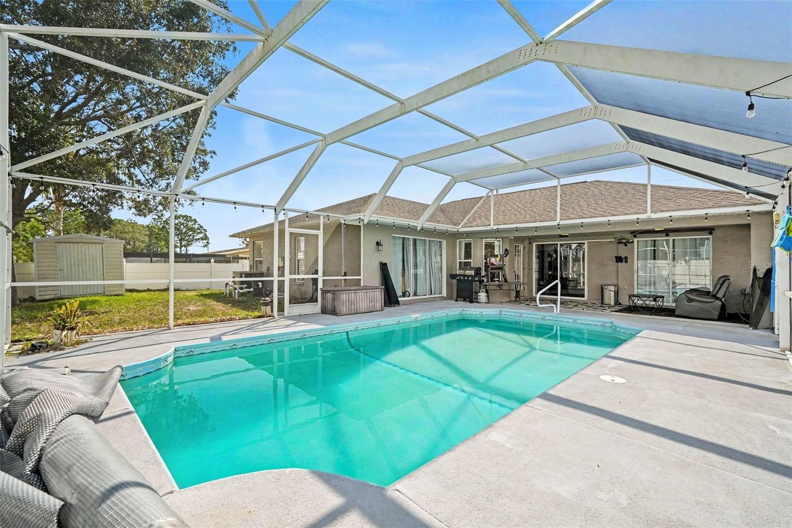 SPRING HILL UNIT 16 - Residential