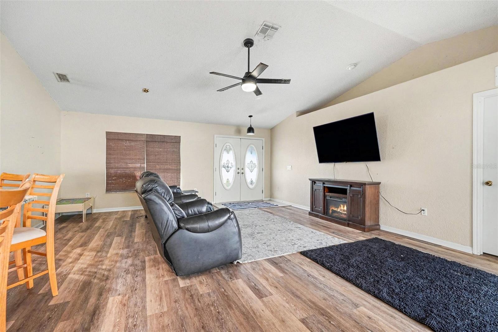 SPRING HILL UNIT 16 - Residential